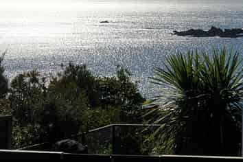 21 Kayes Crescent - Little Bay Coromandel, Waikawau