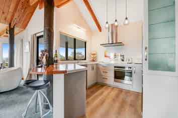 20 Hinemoa Place, Snells Beach