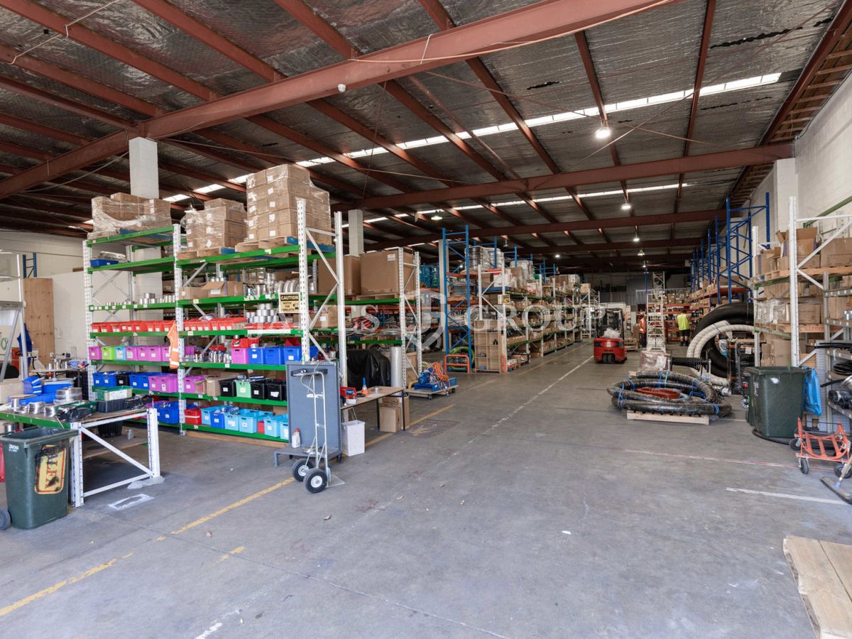 High Profile & Dual Access - 1,800sqm Industrial – pohled 5