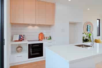 3/6 Shakespeare Road, Milford