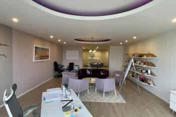 85M² OFFICE - CAMPBELL TYSON BUSINESS CENTRE
