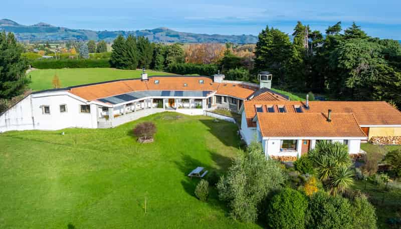 210 Tirohanga Road, NORTH TAIERI