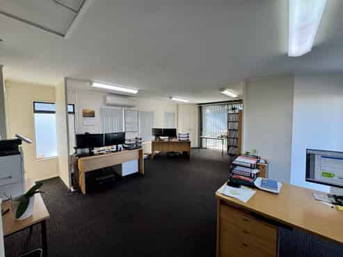 Office or retail on the one-way