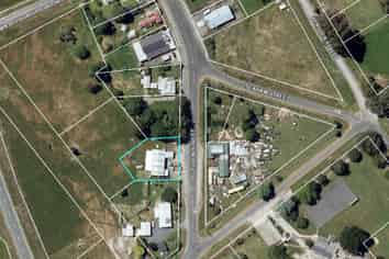 Workshop and Yard Opportunity 