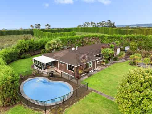 236 Walker Road East, Aongatete