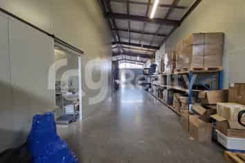 Prime Parnell: Warehouse & Office & Cold Room