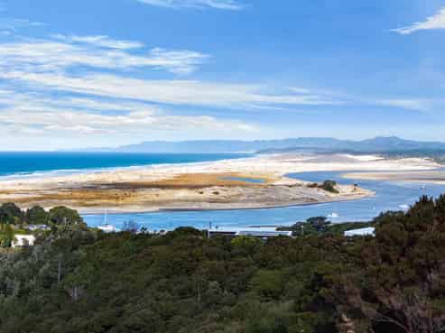 7 Cape Rodney Place, Mangawhai Heads