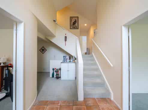 16 Waverton Terrace, Churton Park