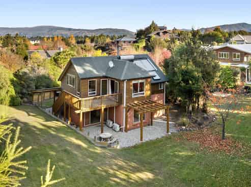 8 Drake Place, Lake Hawea
