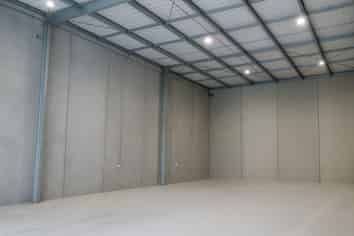 Warehouse & yard in the heart of Te Rapa