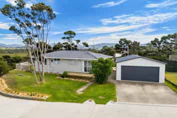 16  Estuary Drive, Mangawhai Heads