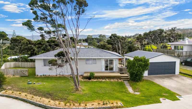 16  Estuary Drive, Mangawhai Heads