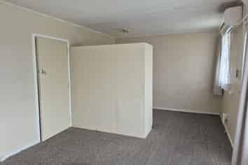 9/8 Hamilton Street, Gore