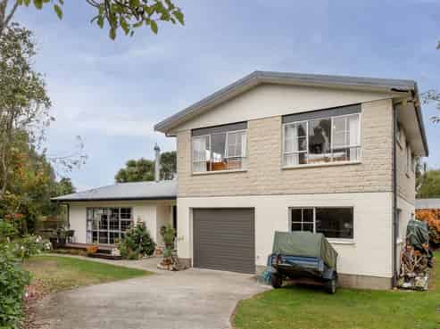 11 Cape Foulwind Road, Cape Foulwind