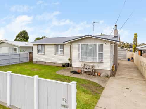 52 Surrey Road, Springvale