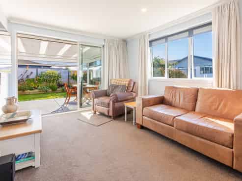  Henry Russell Estate, 36 Belgrove Drive, Waipukurau