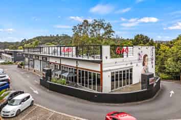 High Profile Albany Investment + Upside!