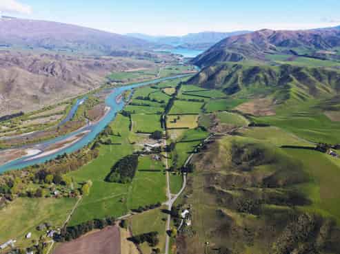 60 Old Slip Road, Kurow