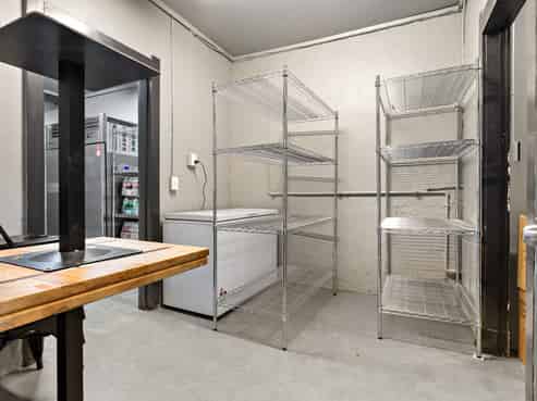 Investment Opportunity - 6-Year Lease