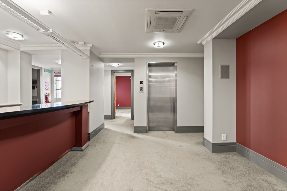 Spacious Capitol Building office suite - Ansicht 5