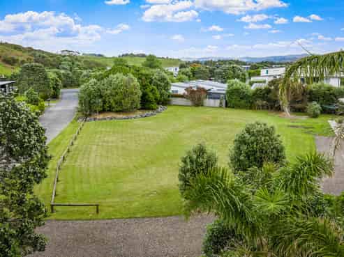 231 Mangatawhiri Road, Omaha