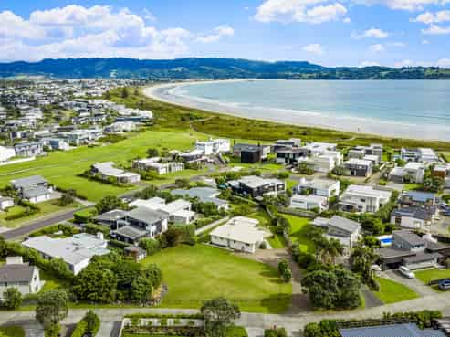 231 Mangatawhiri Road, Omaha