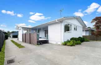 7 Coletta Lane, Te Atatu South