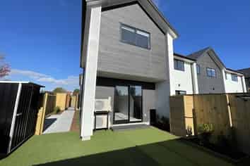 14/105 Purchas Street, Saint Albans