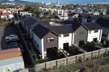 14/105 Purchas Street, Saint Albans