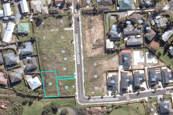 16 Monte Cristal Avenue, Swanson