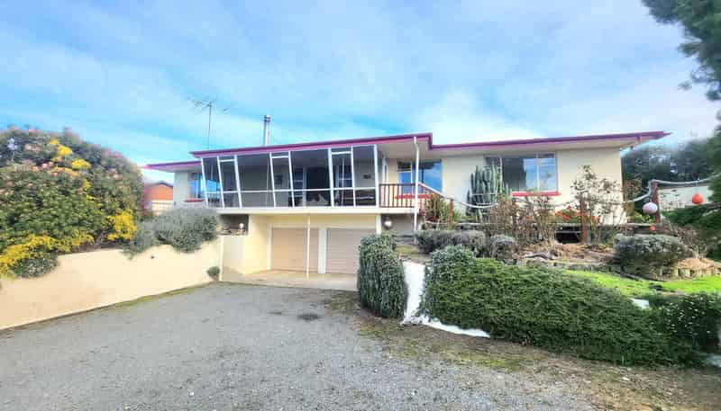 27 Newcastle Street, Hampden