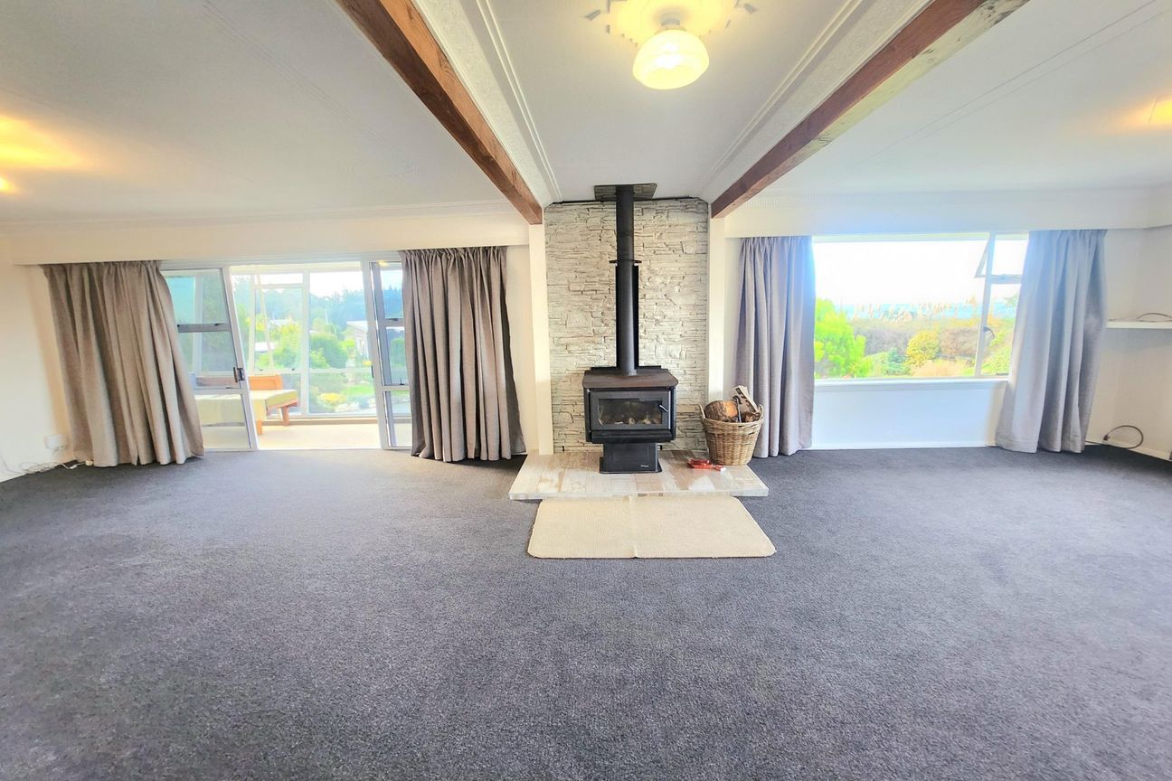 Coastal Family Living with Scope & Views - Ansicht 6