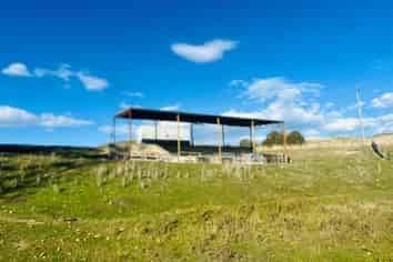 779 Ardgour Road, Tarras