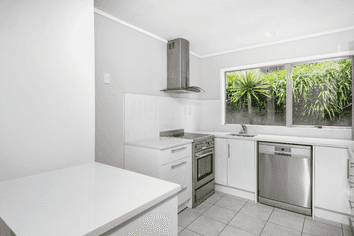 98B Mountbatten Avenue, Hillcrest