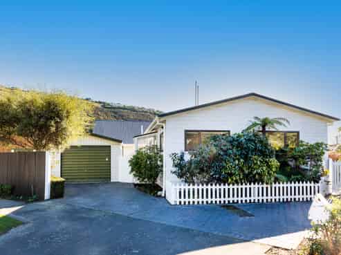 2/11 Duncan Street, Sumner