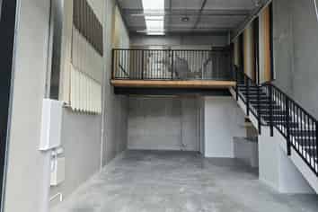 For Sale: 84m2 Industrial Unit