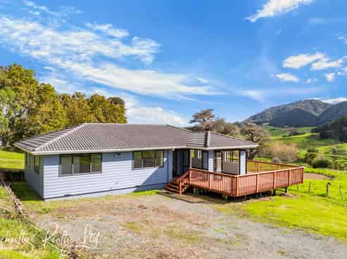 260 Mountain Road, Maungaturoto