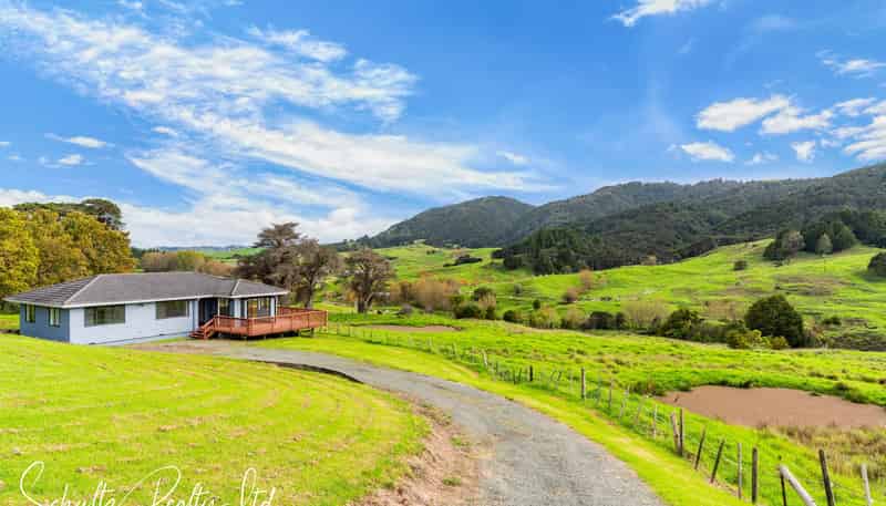 260 Mountain Road, Maungaturoto