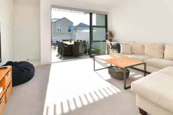 12 Sapling Way, Silverdale