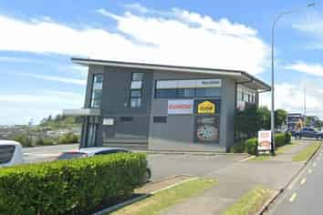 Prime Retail Space Available