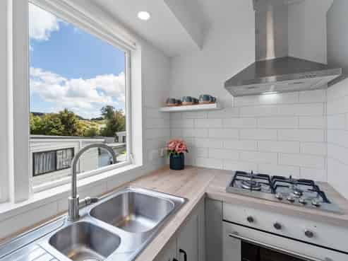 6 Tamatea Drive, Snells Beach