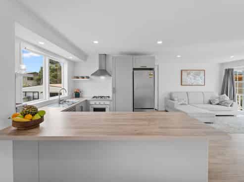 6 Tamatea Drive, Snells Beach