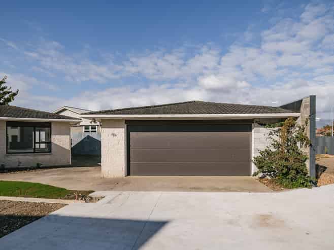 2 Cypress Way , Levin