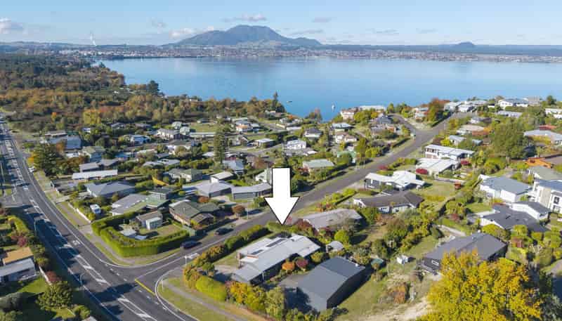 2 Scenic Heights, Acacia Bay