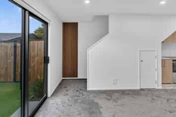 8/5 Shearer Avenue, Papanui