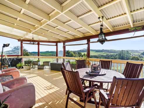 51 Sterling Road, Paparoa