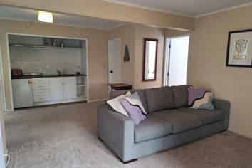5 Valdese Rise, Browns Bay