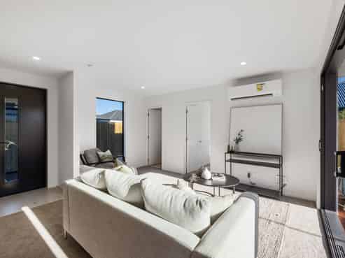 5/25 Allard Street, Saint Albans