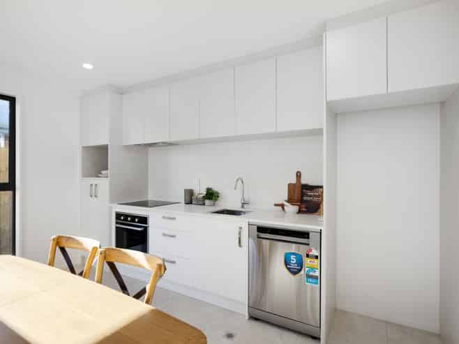5/25 Allard Street, Saint Albans