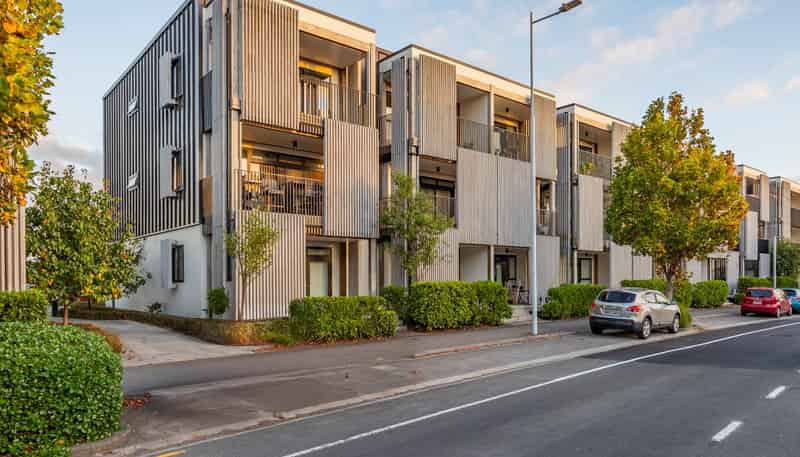 5/167 Hobsonville Point Road, Hobsonville